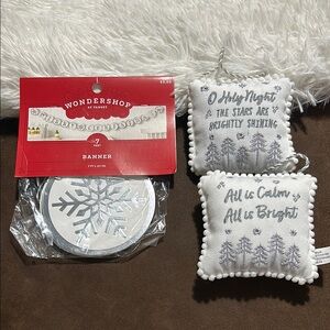 🩶5/$30 Wondershop by Target White and Silver Merry Christmas Banner and Ornament